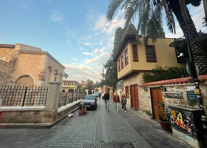 Villa Stone House In *