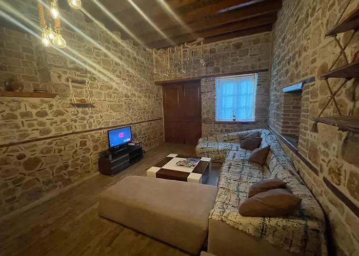 Villa Stone House In Antalya